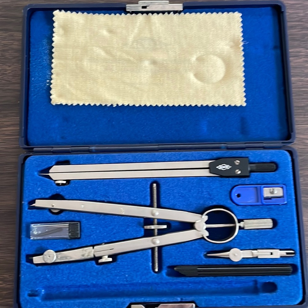 Technical drawing kit